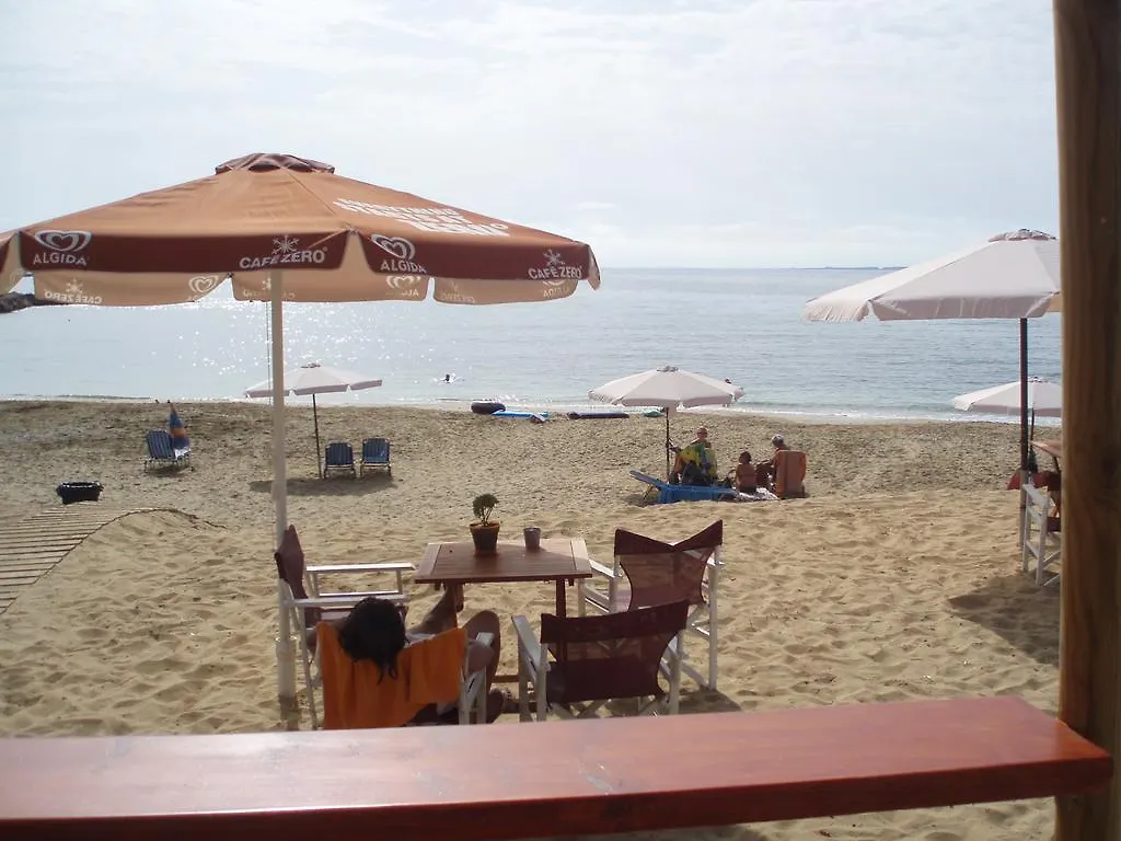 Minia Ammos Residence اليونان