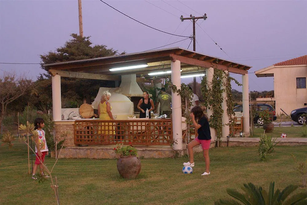 Minia Ammos Residence 3*,